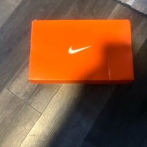 Boys Size 3.5 Nike cleats